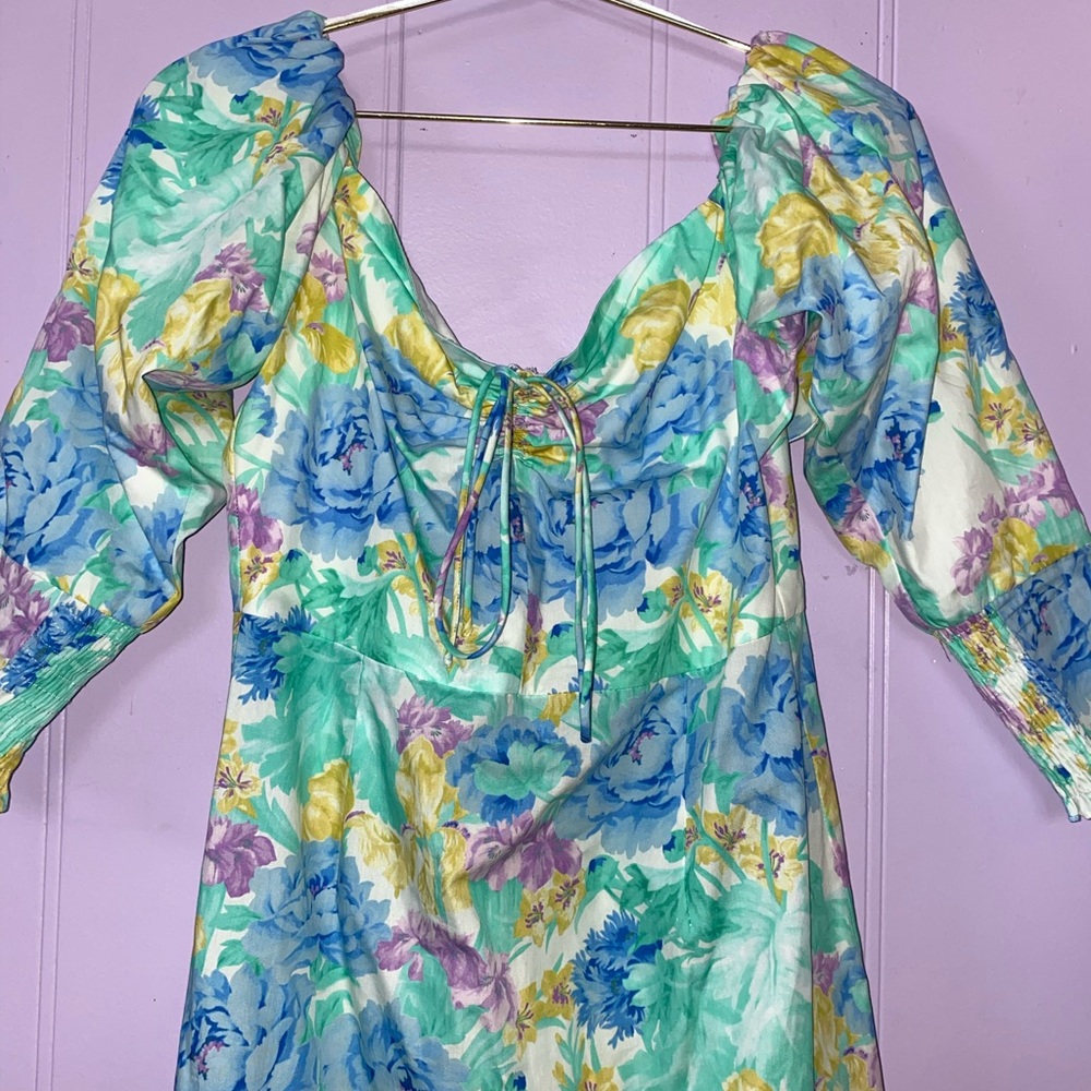 NWT FLORAL ZARA DRESS